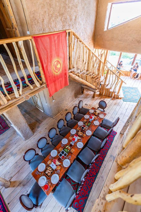 Kyzart Hotel & Horse Tours Bagysh Eksteriør bilde
