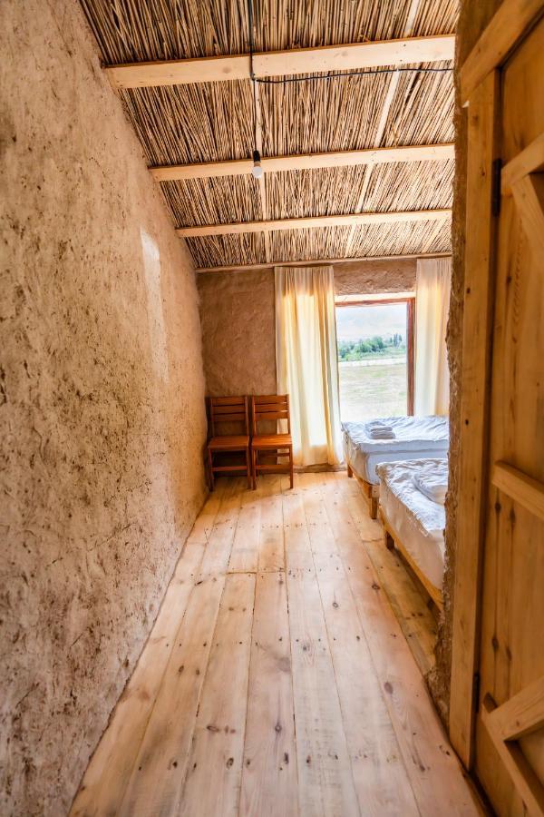 Kyzart Hotel & Horse Tours Bagysh Eksteriør bilde